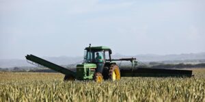 Company Ofeering Tractor Driver Jobs Canada